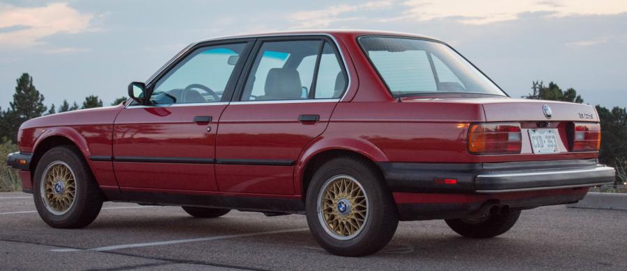  BMW 325 Sedan (E30) 1988 года  (фото 13 из 58)